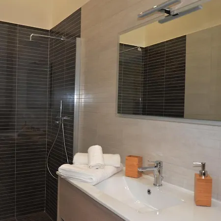 Zenzero E Limone קטאניה